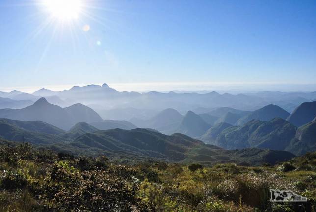 A paisagem grandiosa da parte alta do Parque Nacional da Serra dos Órgãos, no Rio de Janeiro